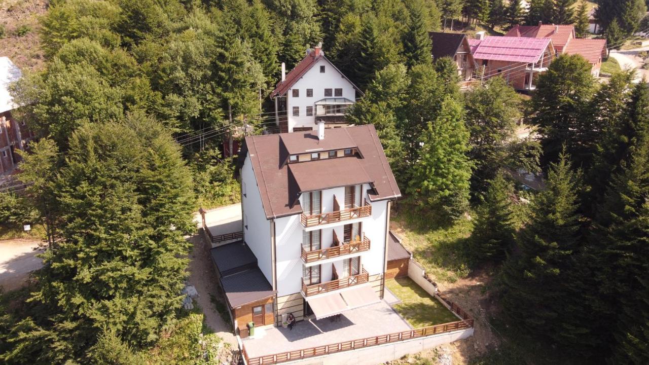 Vila Lucky Kop & Restoran Kopaonik Bagian luar foto